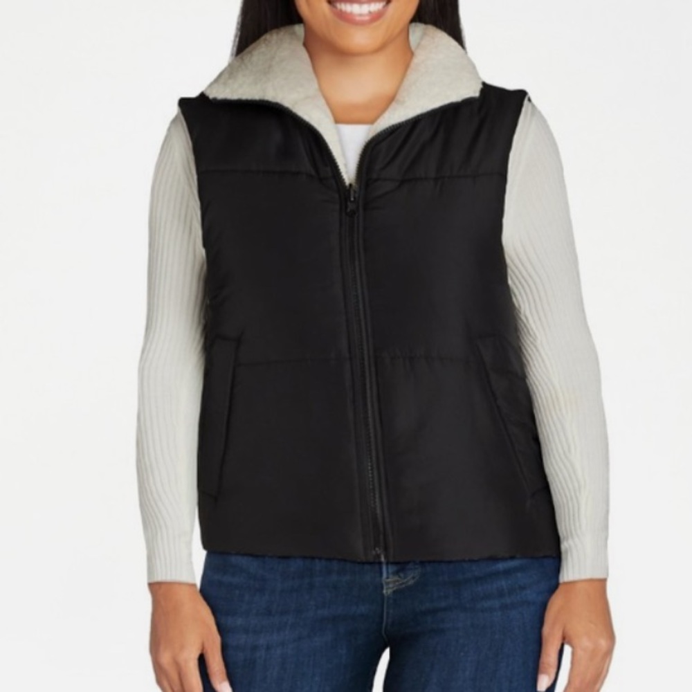 No boundaries reversible vest black with beige fur inside xs - Picture 4 of 8